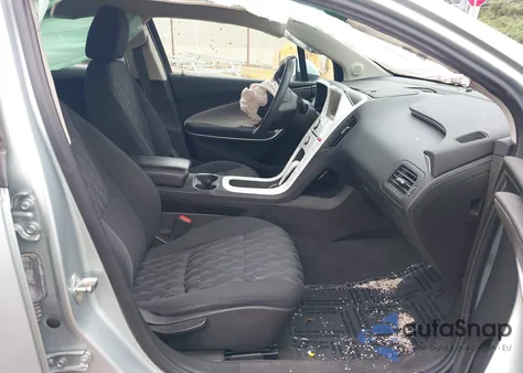 2011 Chevrolet Volt from USA, damaged, VIN 1G1RC6E45BU099173